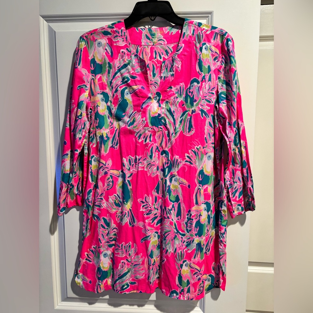 Lilly Pulitzer Parrot Print Tunic Top XS Pink Tropical Bird Boho Resort